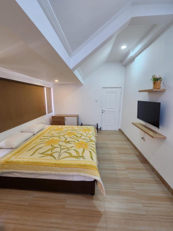 Kulem Gempol Hotel Bandung Buitenkant foto